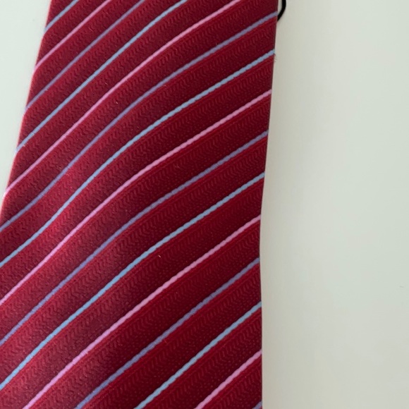 BOSS Hugo boss silk tie NWT - Picture 2 of 3